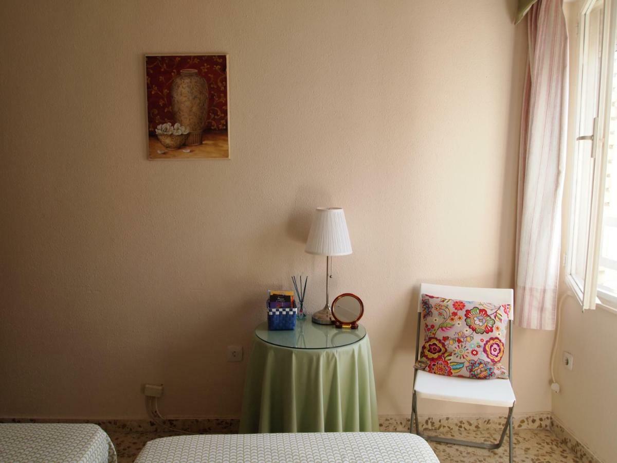 Habitaciones Frente A La Playa Màlaga Exteriér fotografie